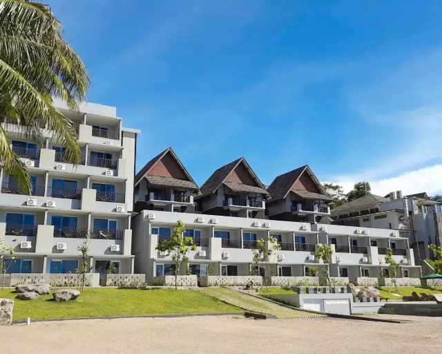 The West Cove Hotel, Serang