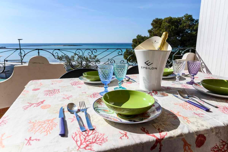 Food & Drinks 5, Villa GAUDI, Lecce