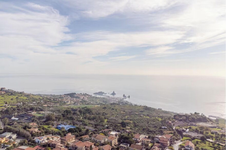 Others 5, Dolce Lava - Natural Luxury Experience, Catania