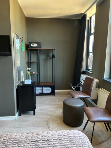 Others 5, Het Wapen Van Rhoon, Albrandswaard