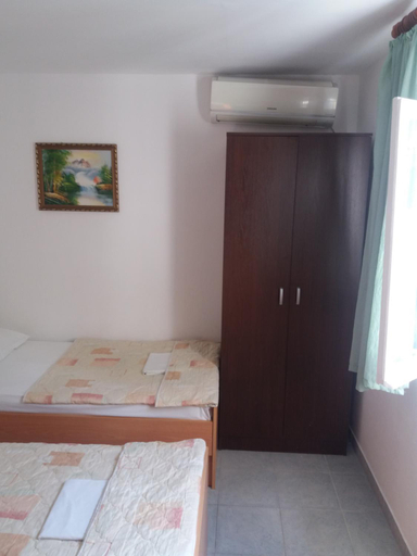 Others 4, Apartments MM Budva