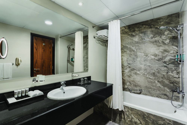 Bedroom 4, Hawthorn Suites by Wyndham Abu Dhabi City Centre, Abu Dhabi City