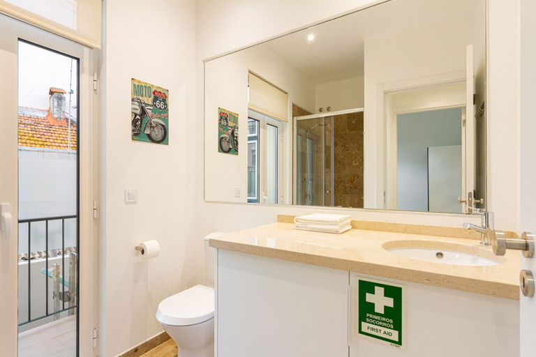 Bathroom 2, Arroios Concept IV by Homing, Lisbon