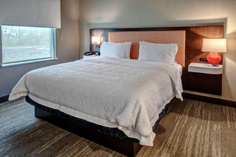 Bedroom, Hampton Inn & Suites Culpeper, Culpeper