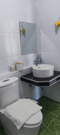 Bathroom 5, TPR51 Room Service, Muang Chon Buri
