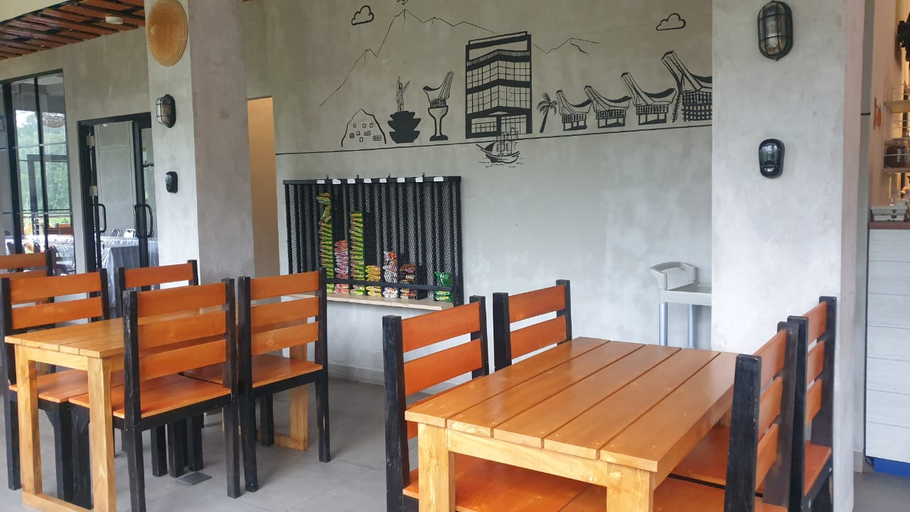 Food & Drinks 4, Inn De' Lopi & Cafe, Tana Toraja