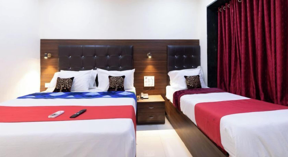 Bedroom 2, Hotel Nithyanand, Mumbai Suburban