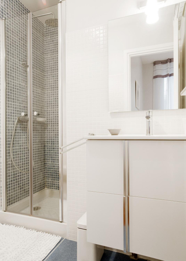 Bathroom 3, Les Loges des Chalets, Haute-Garonne