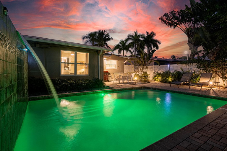 Sport & Beauty 2, Wilton Manors Cottage East 2 Bed 2 Bath Wown Pool, Broward