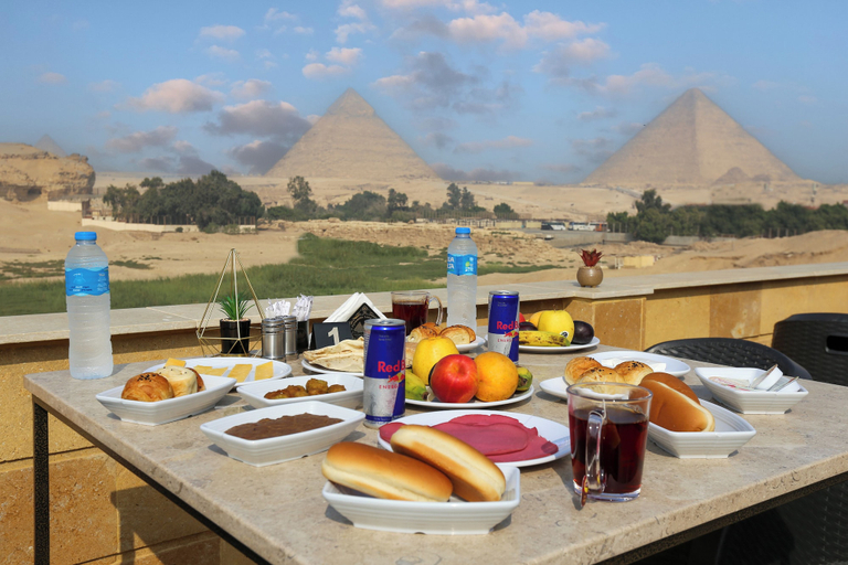 Food & Drinks 5, Pyramids Land View, Unorganized in Al Jizah