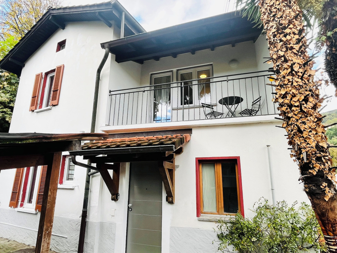 Exterior & Views 2, GuestHouse Magliaso Golf, Lugano