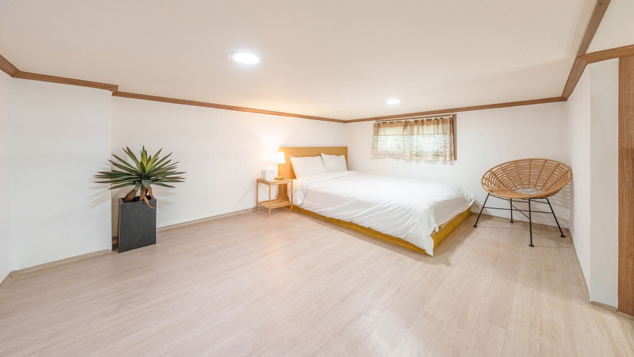 Bedroom 2, Yeosu Porrr Ocean View Pension, Yeosu