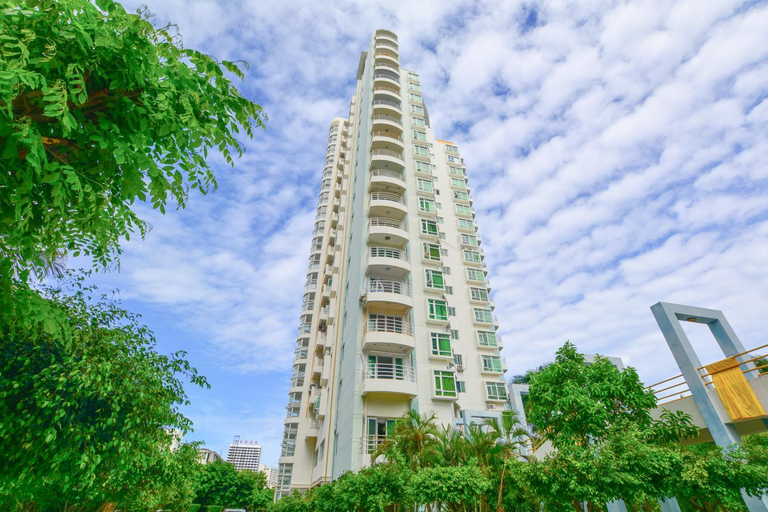Sanya Wen Xin Hai Jing Apartement, Sanya