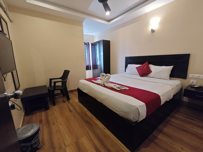 Bedroom 3, Hotel RAAJASGRAND, Chittoor