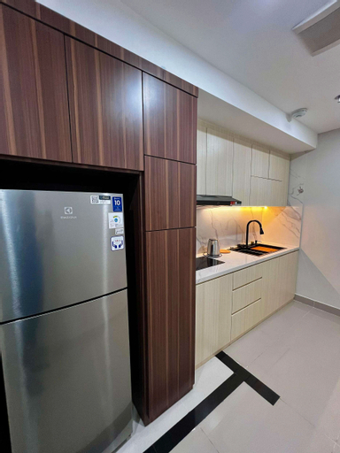 Dining Room 12