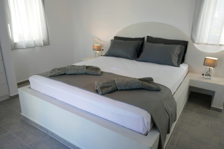 Bedroom 4, Afroditi Studios & Villas, South Aegean