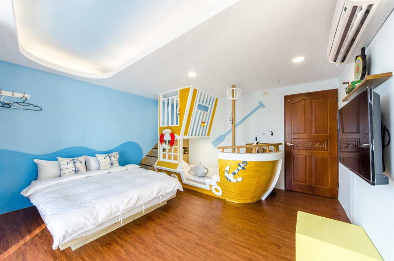 Bedroom 14