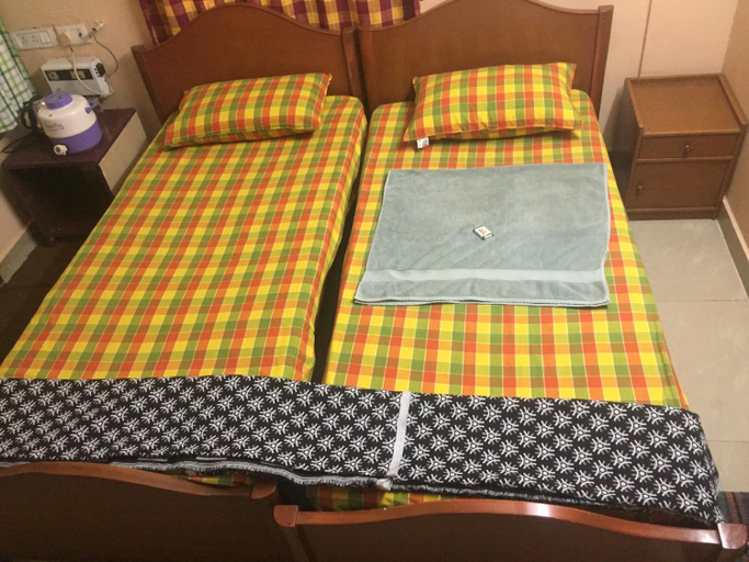 Bedroom 2, GG Homes Near MGM Apollo Sankara Hospitals & US Visa Service Apartments With Kitchen, Chennai
