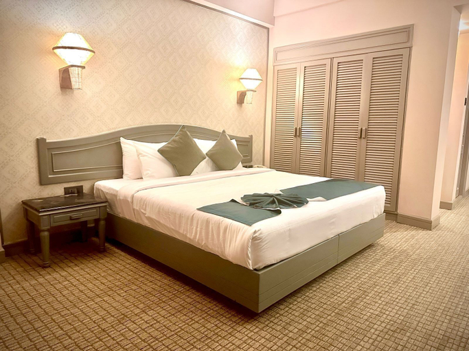 Bedroom 4, Shilton International, Ernakulam
