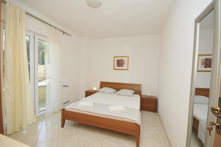 Bedroom 2, Apartments Villa Moonlight - One Bedroom Apartment with Large Terrace Classic, Okrug