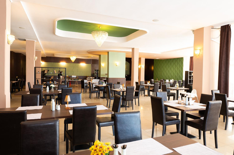 Food & Drinks 5, Hotel Ambasador, Constanta