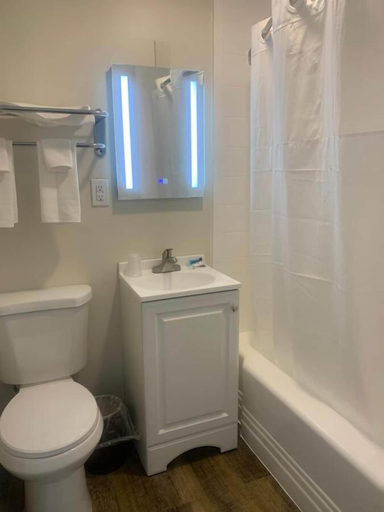 Bathroom 3, River Valley Inn, Hampshire