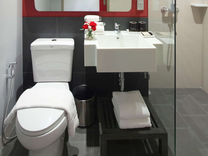 Bedroom 5, Ibis Bangkok Sukhumvit 24, Khlong Toey