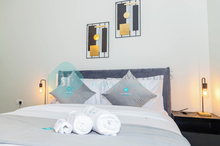Bedroom 5, Bloomfields Stunning STU in Reflection, Abu Dhabi City