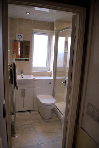 Bathroom 5, Dan's House, Manchester