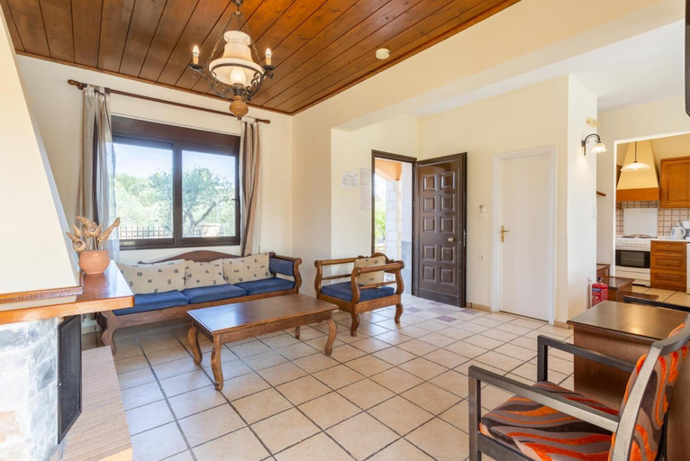Others 5, Villa Kefalas Large Private Pool AC WiFi, Crete