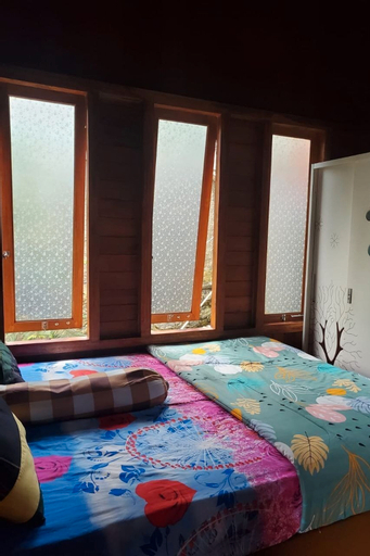 Bedroom 23