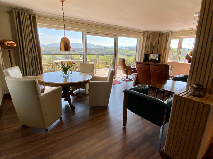 Others 2, Westwood - The B&B with a view, Cumbria