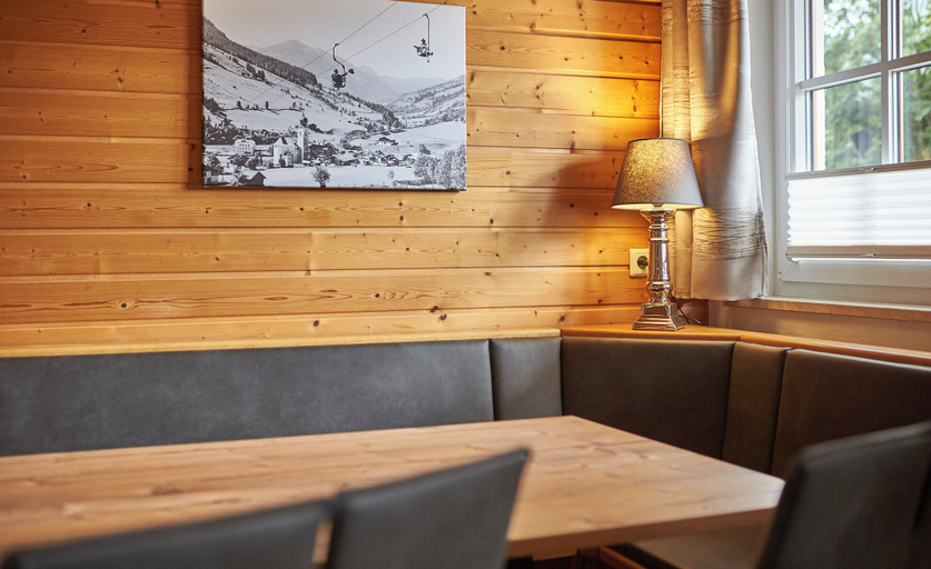 Food & Drinks, Delfi Ski & Bike Apartments, Zell am See