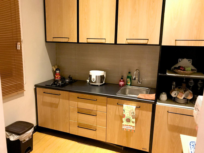 Dining Room 8