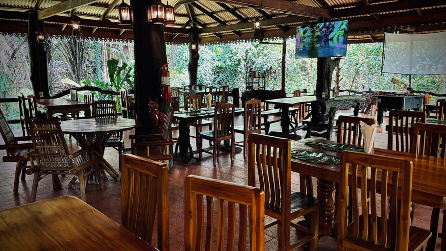 Food & Drinks 5, Khao Sok Tree House, Phanom
