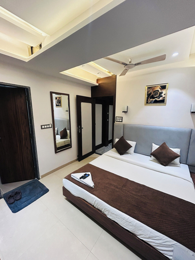 Bedroom 2, Hotel Care Residency, Indore