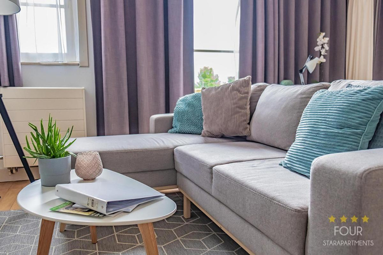 5, Stylish coastal apartment, Den Haag