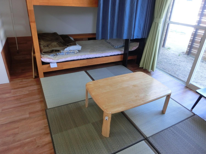 Bedroom 2, good shepherd's house, Fukuoka