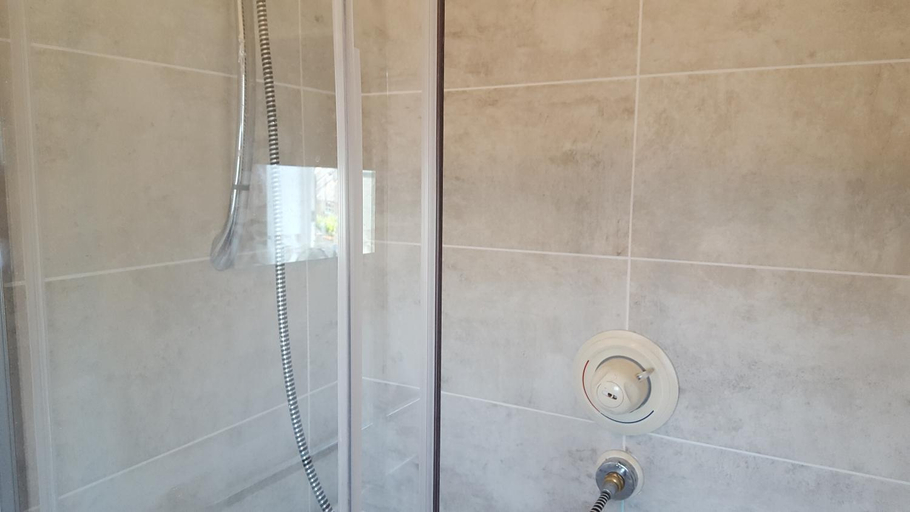 Others 3, Haus Serviced Living, Essex