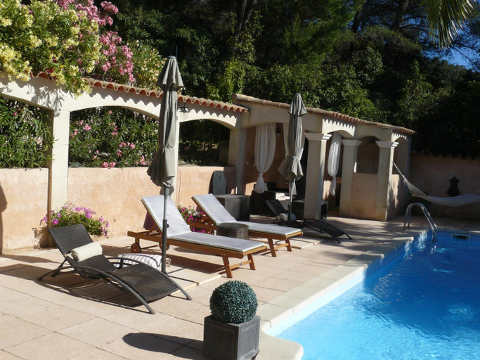 Swimming Pool 3