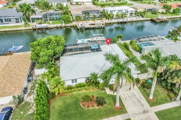 Exterior & Views 1, Palm Breeze Bliss, Collier