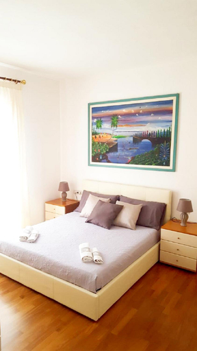 Bedroom 2, Approdo alle 5 terre da Niky, La Spezia