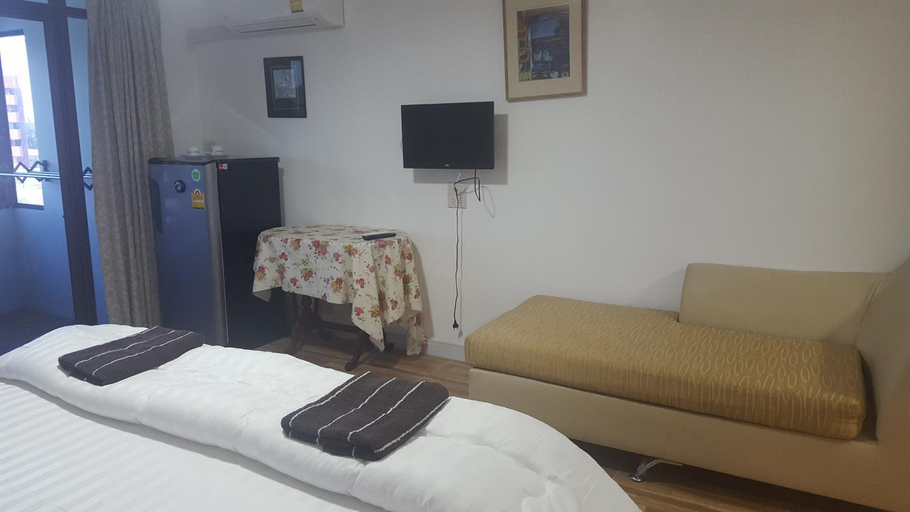 Bedroom 2, Bangsaen Royal Beach by Preyaluk, Muang Chon Buri