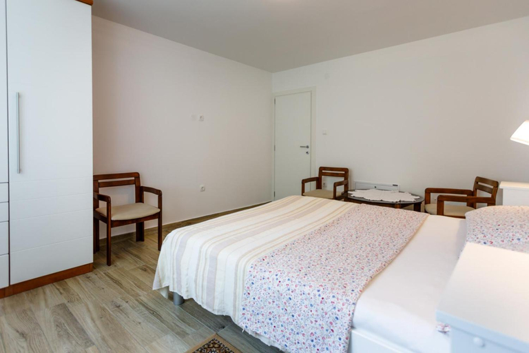 Others 2, Guest House Sonja, Krk