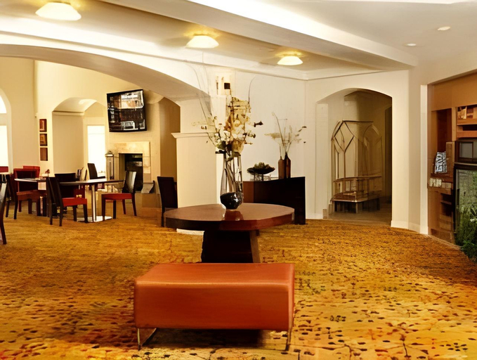 Public Area 3, Pleasanton Marriott, Alameda