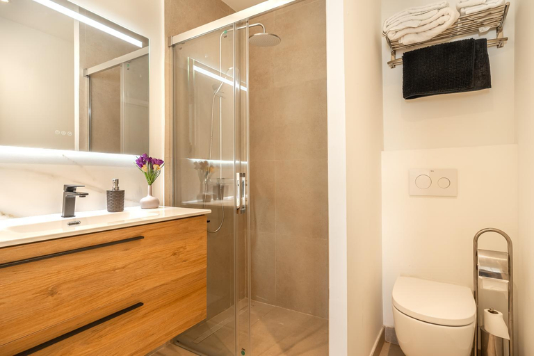 Bathroom 1, C073 Bambu by Mallorca Villa Selection, Baleares