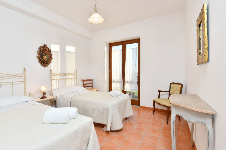 Bedroom 5, Casale il Saùco, Salerno