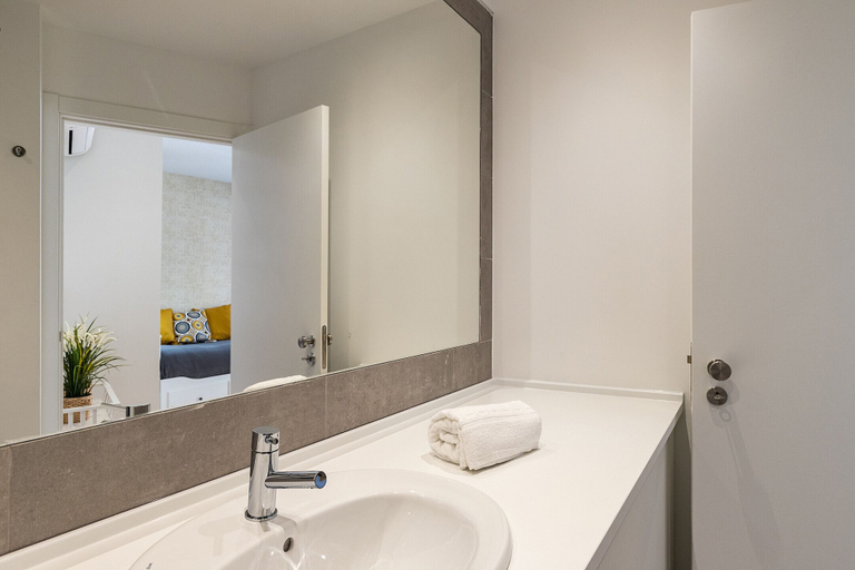 Bathroom 2, Belem Design Studio 2 by Homing, Lisbon