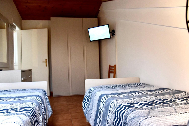 Bedroom 2, Appartamento Edoardo centro storico Cervia, Ravenna