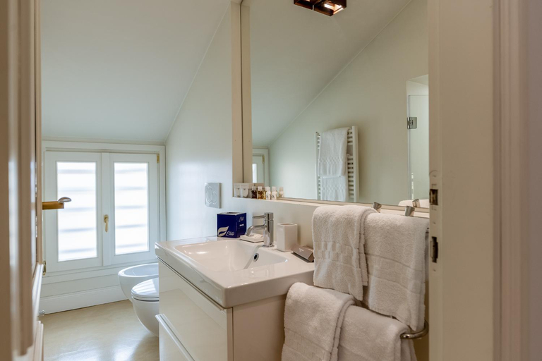 Bathroom 4, Allegroitalia Penthouse Montenapoleone, Milano